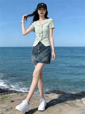 高级感时尚气质女夏新款套装立体花朵短袖上衣显瘦牛仔短裙两件套，女装套装/套裙，江南