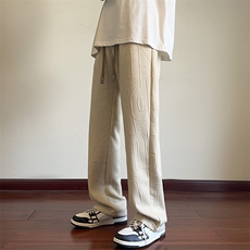 卡其色