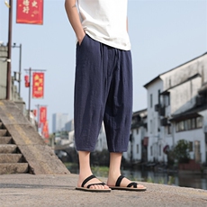 藏青色