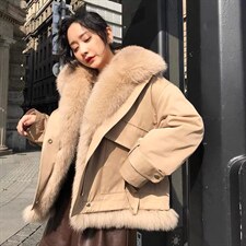 2021冬季新款时尚狐狸毛可拆卸加厚保暖皮草派克短外套，女装皮草，L·H·X