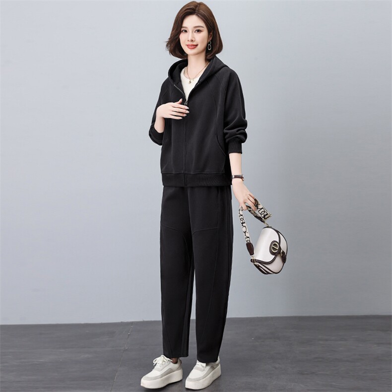 洋气套装女中年妈妈装连帽卫衣外套2026春秋新款大码运动服一整套,女装套装/套裙,独衣靓
