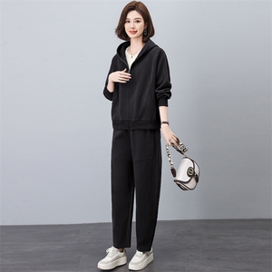 洋气套装女中年妈妈装连帽卫衣外套2026春秋新款大码运动服一整套图片