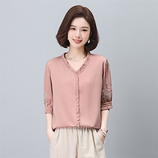 优雅气质蕾丝花边上衣女夏季新款V领刺绣雪纺衫宽松显瘦百搭衬衫，女装蕾丝衫/雪纺衫，依恋蒂丝