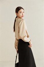 （现货）褶皱缎面V领简约衬衣，其它，M&VC