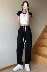 抖音得物唯品品质2025女模新品纯色运动裤夏装卫裤K003P50，男装休闲裤，电商042