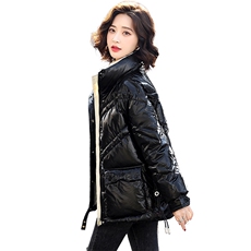 羽绒服新款2021年冬装韩版宽松时尚亮面立领小个子短款白鸭绒，女装羽绒服，香水丽阁