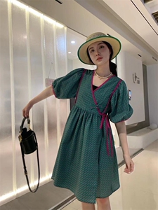 夏季韩系碎花短裙图片