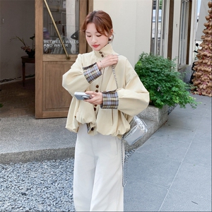 日常休闲风短款黄色夹克外套女春秋超火好看高级小众休闲减龄上衣图片
