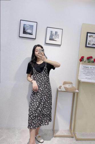 初夏新款T加花背带连衣裙，女装连衣裙，艾丽贝儿