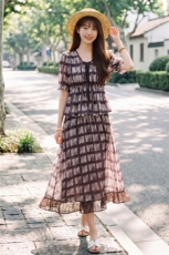 时尚休闲格纹显瘦系带上衣木耳边半裙超仙两件套女，女装套装/套裙，水衣源