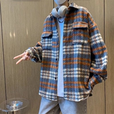 红色