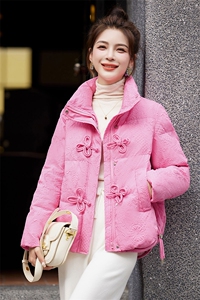 红色盘扣羽绒棉服女短款2025冬季新款小个子时尚气质小款棉袄外套图片