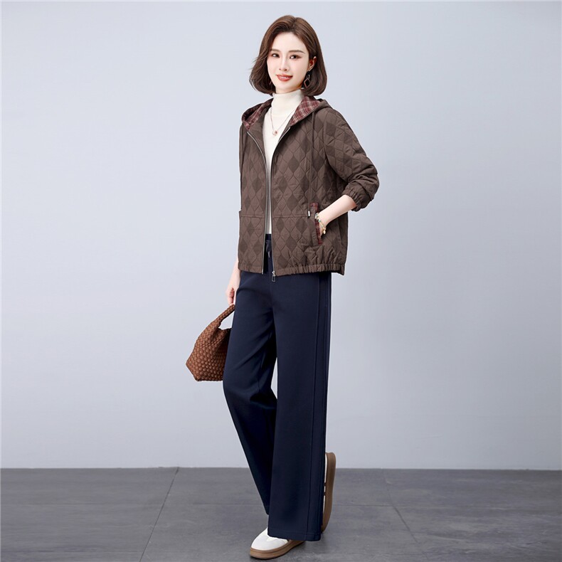 长期现货妈妈春秋早冬夹棉服时尚格子连帽外套短中老年两件套装女,女装套装/套裙,璐依舞