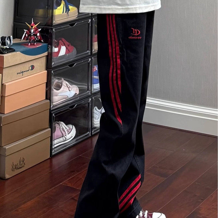三杠条纹红黑撞色拼接显瘦微喇牛仔裤男小众设计感美式工装直筒裤,男装牛仔裤,星座302B