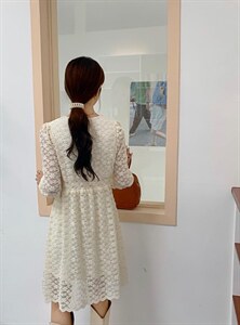 现货，中长款连衣裙,女装连衣裙,墨初