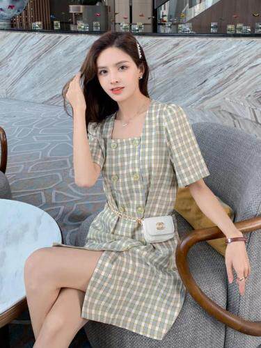 夏季连衣裙，女装连衣裙，芊辰