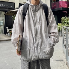 灰色
