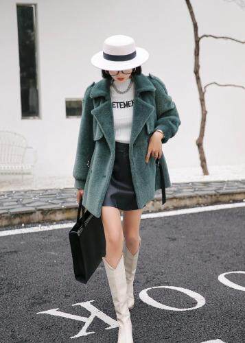 现货皮毛一体，女装，斯瑞威