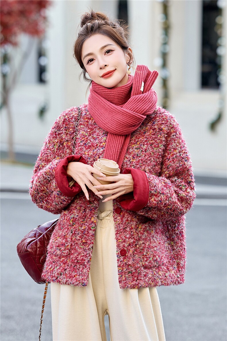 2025冬装新款简约时尚宽松舒适配围巾羽绒服,女装羽绒服,沁沁公主