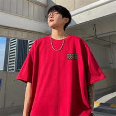 酒红色