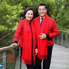 2024秋冬新款中老年男女款菱格花纹纽扣收袖口30%羊毛开衫，女装羊毛衫，衣恋羊绒