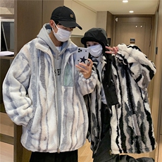 主推情侣装冬装新款加厚拼接宽松羊羔毛棉衣外套D229P118，男装棉衣，电商A335-1（原A458）