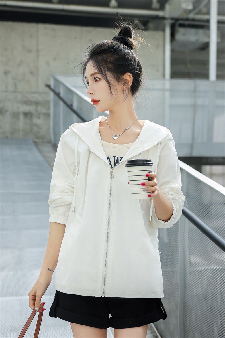 2023年春季常规休闲/淑女新款女装韩版风衣外套,女装短外套,靓星雨