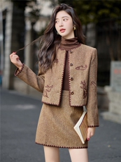 时尚小香风高级感加厚2025年冬季新款半身短裙两件套装，女装套装/套裙，众宇琦