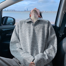 白灰色