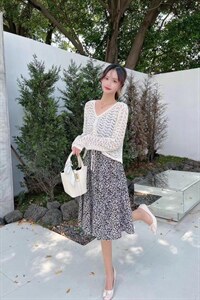 秋季碎花两件套连衣裙图片