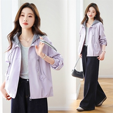 现货秒发2026春秋新款韩版连帽小香风学院派宽松大码小个子短外套，女装短外套，星宇服饰