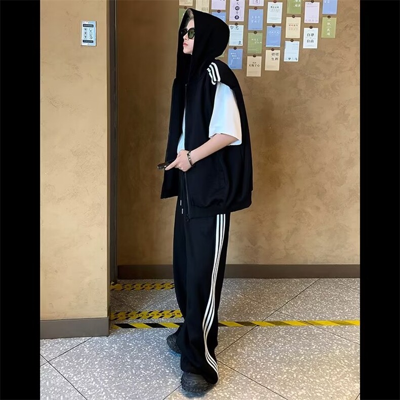 DP3708-P65三杠条纹设计休闲运动套装春夏垫肩无袖卫衣卫裤两件套,男装卫衣,电商C233