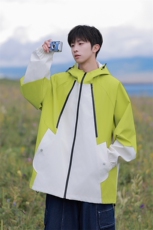 JK7831-P752025秋季新款拼色冲锋衣连帽防水宽松夹克外套，男装夹克，星座109-1