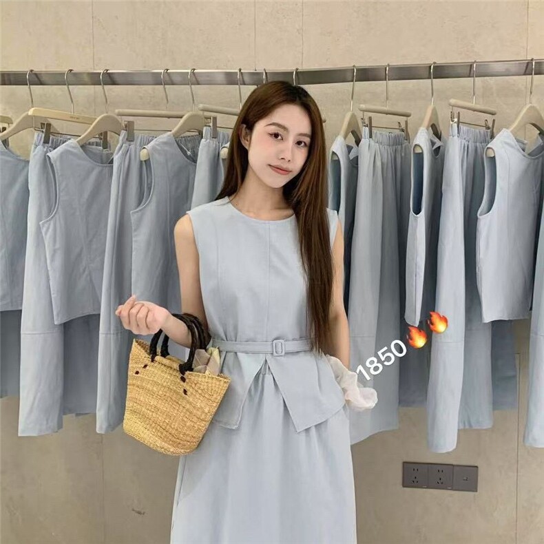 夏季新款两件套连衣裙女韩版设计感无袖上衣收腰显瘦中长裙子,女装连衣裙,雅鹿