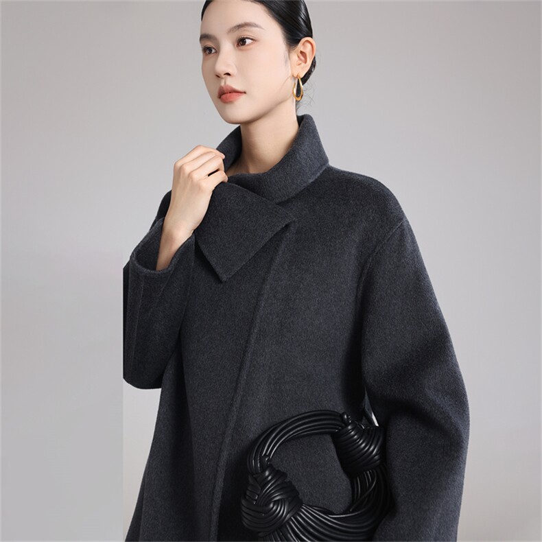 2025年秋季新款百搭女士系绳POLO领羊绒大衣,女装双面呢大衣,鹿展羊绒大衣