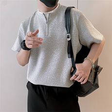 灰色