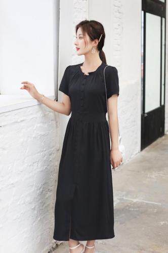 夏季新款连衣裙，女装连衣裙，艾伊贝雪