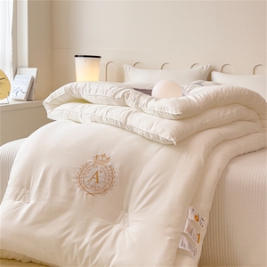 新款A类提花抗菌绣花大豆被图片