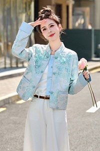 新中式刺绣提花短外套女2026春装新款今年超火小香风上衣图片