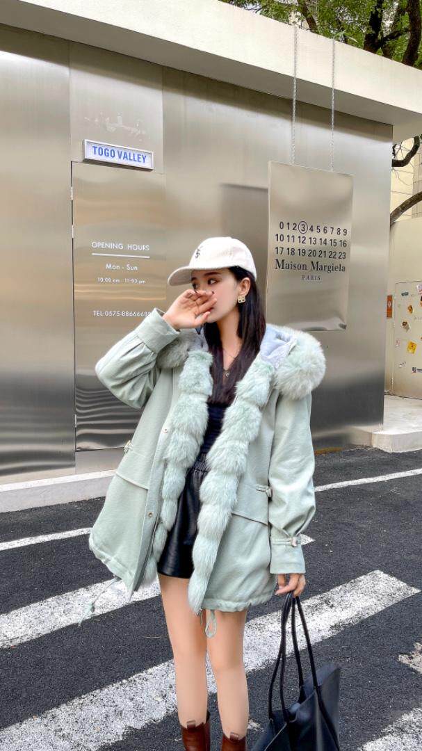 狐狸毛派克服，美，其它，贻思茗