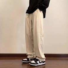 卡其色