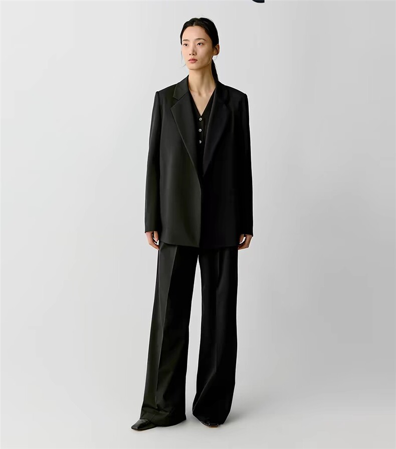 2025女装秋季斜纹弹力布西装外套，女装短外套，泰合衣坊