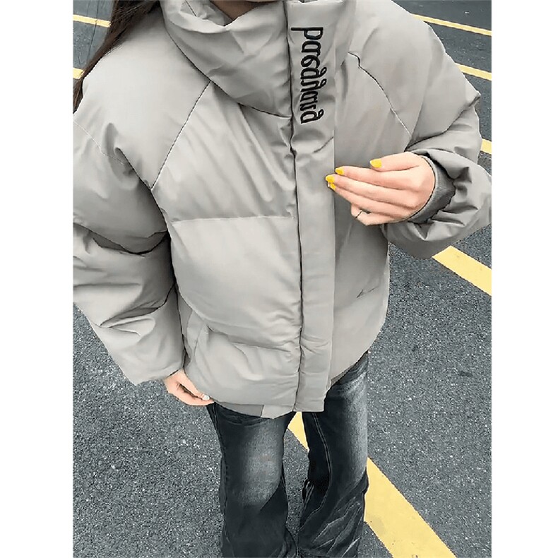 现货冬季三防重磅硬挺boxy短款羽绒刺绣立领PU皮棉衣外套加厚棉服，男装棉衣，电商A486-1