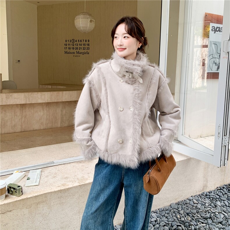 现货：冬季新款高级感宽松加厚皮毛一体外套2C135-8956P255K378,女装皮草,2C135
