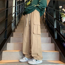 卡其色