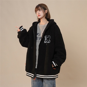 2025冬季 休闲字母R毛巾绣羊羔毛外套棉服M2092/特P68图片