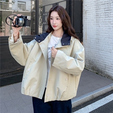 新品精秋装新款撞色翻领连帽短款风衣外套2601p155-k208，女装短外套，2C253
