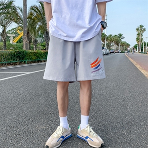 K206 P25 外景 五分裤沙滩裤短裤字母彩虹印花情侣装加大码百搭图片