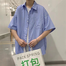 蓝色