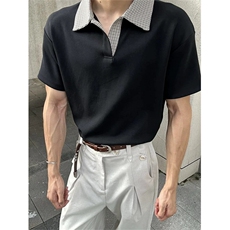 黑色